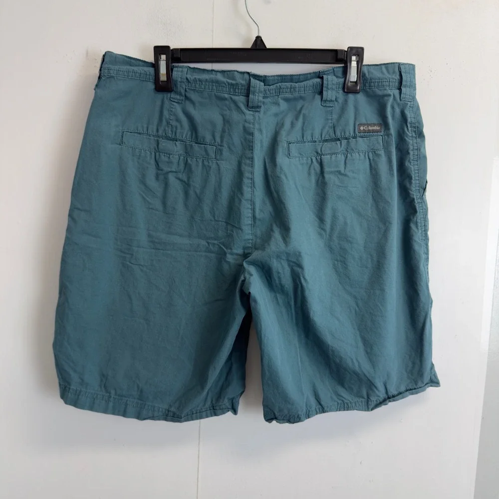 Columbia Mens Teal‎ Blue Cotton Chino Shorts Size 36 Outdoor Casual 10 Inseam